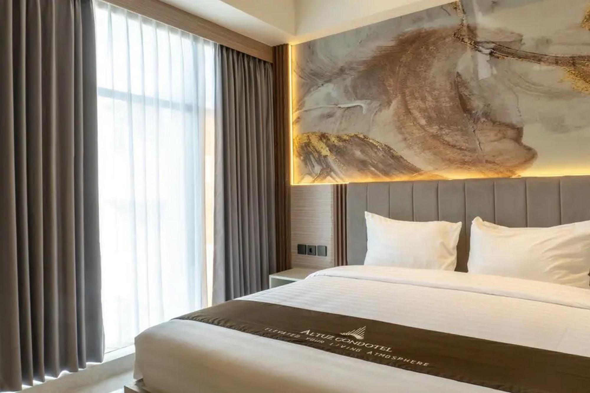 Redliving Apartemen Premium Exclusive Seturan 日惹 外观 照片
